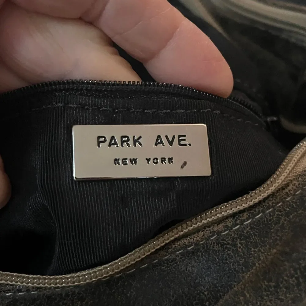 Park Ave., New York leather hobo bag